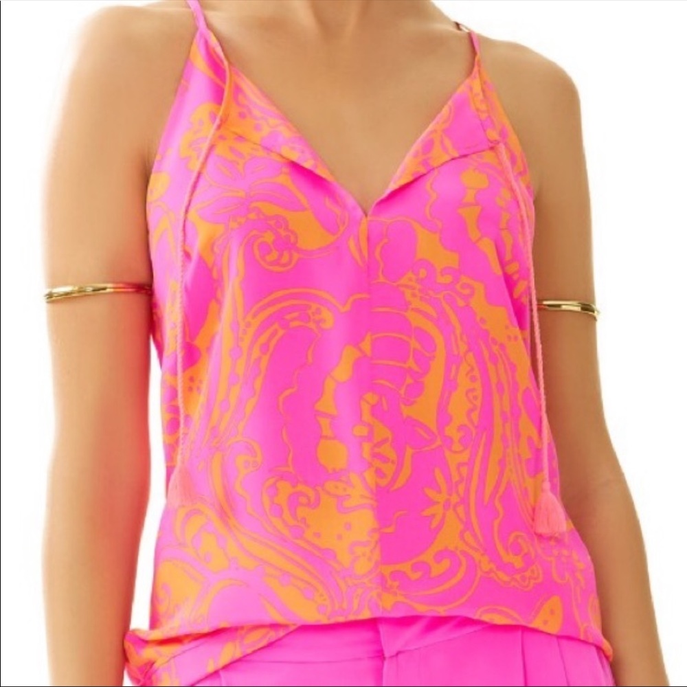 Lilly Pulitzer Finn Top in POP pink (minor flaw)